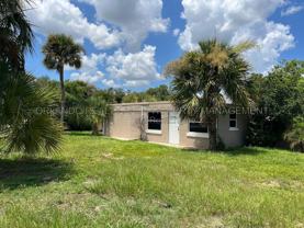 3735 State Road 60 E Frnt Apt #Apt - Photo 1 of 1