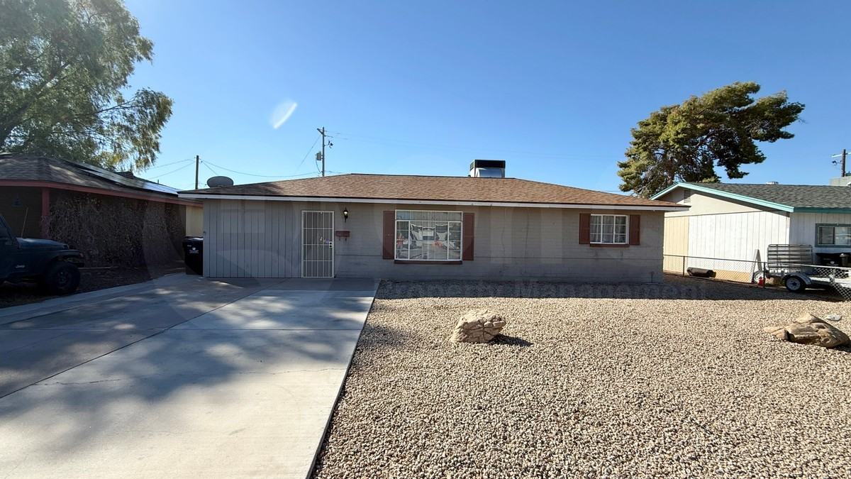 517 E Orchid Ln - Photo 2 of 16