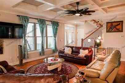 503 Viewpoint Ct - Photo 2 of 11