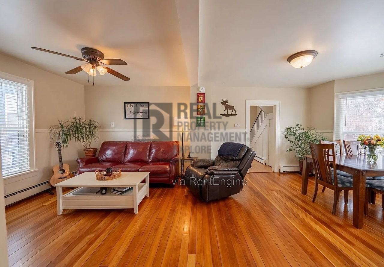 828 4th Ave E - Photo 7 of 17