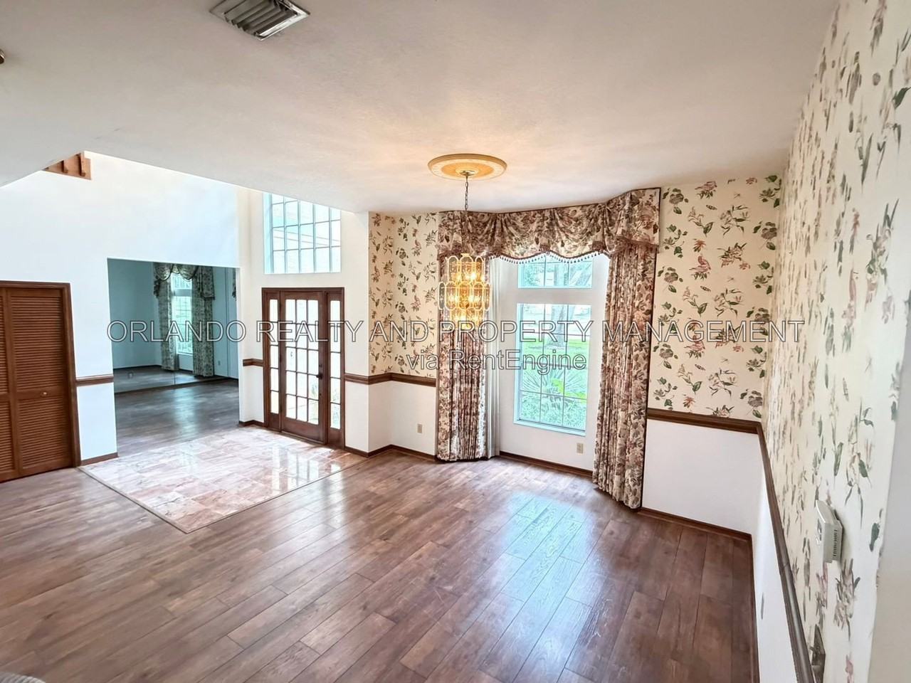 124 Estates Cir - Photo 4 of 40