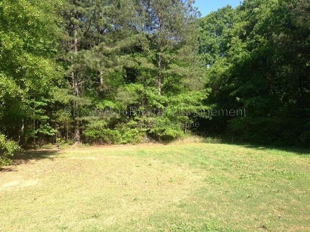 733 Stallings Rd #H - Photo 4 of 11