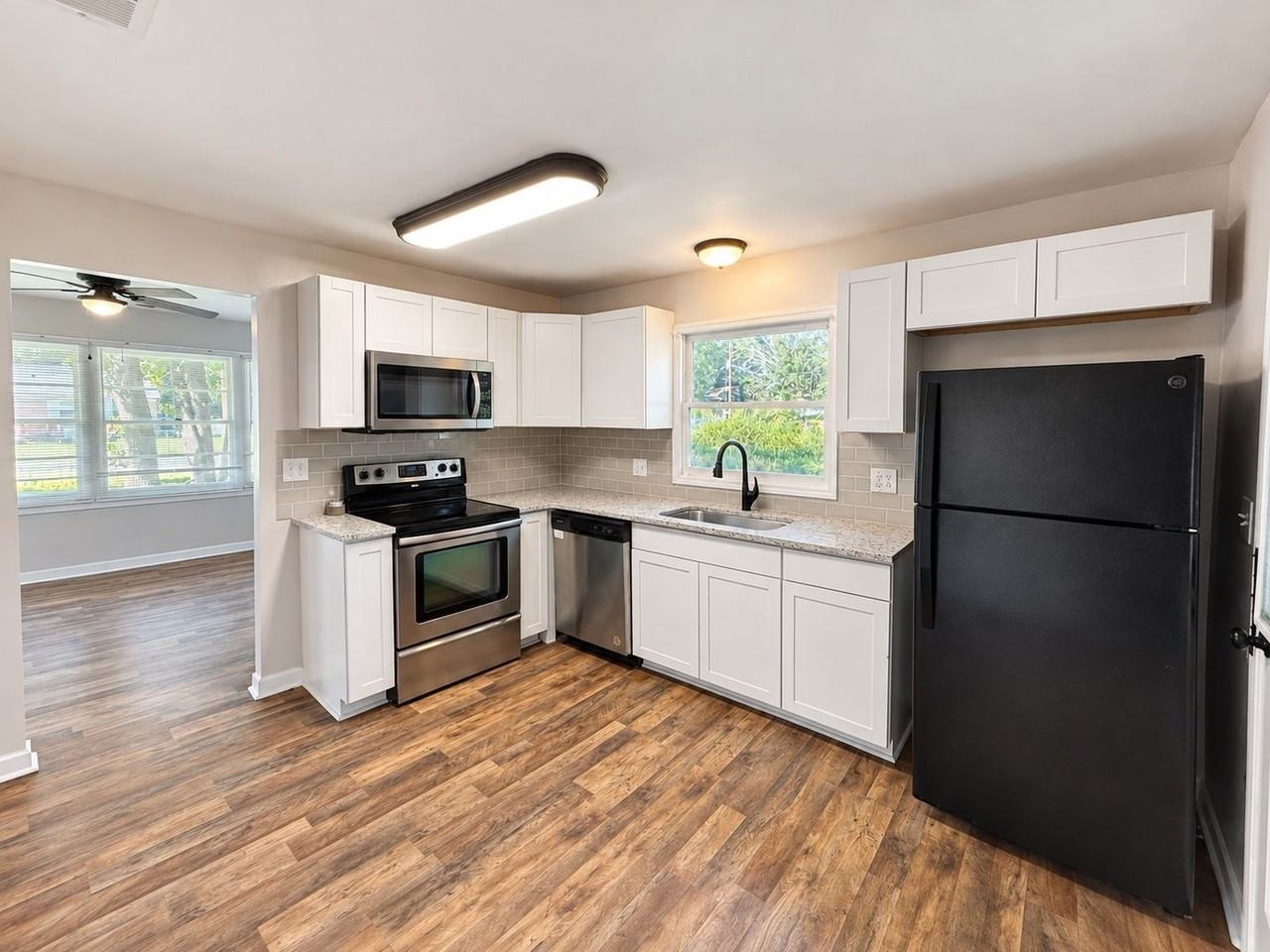 2401 Falcon Rd - Photo 6 of 13