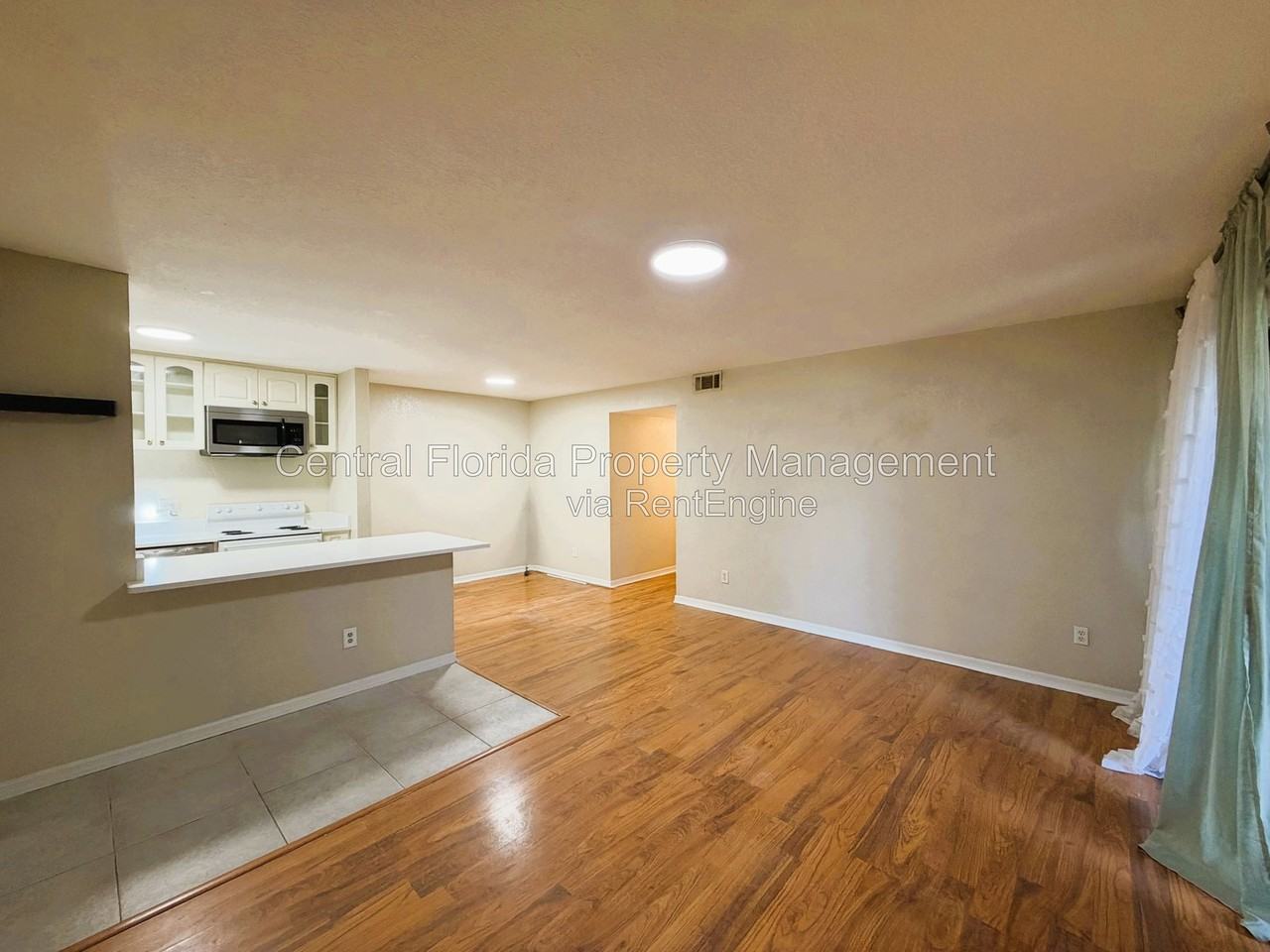 2542 Oak Park Way #101-1 - Photo 5 of 17