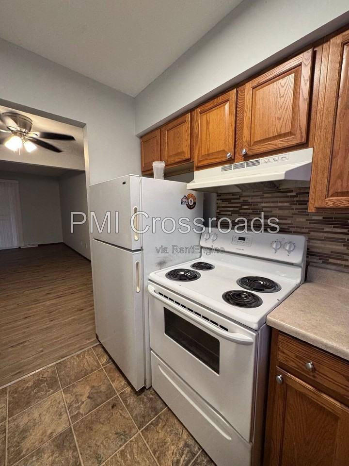 2803 Kipling Ave Nw - Photo 5 of 16