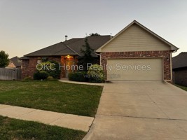featured image of 2308 Paraiso Way
