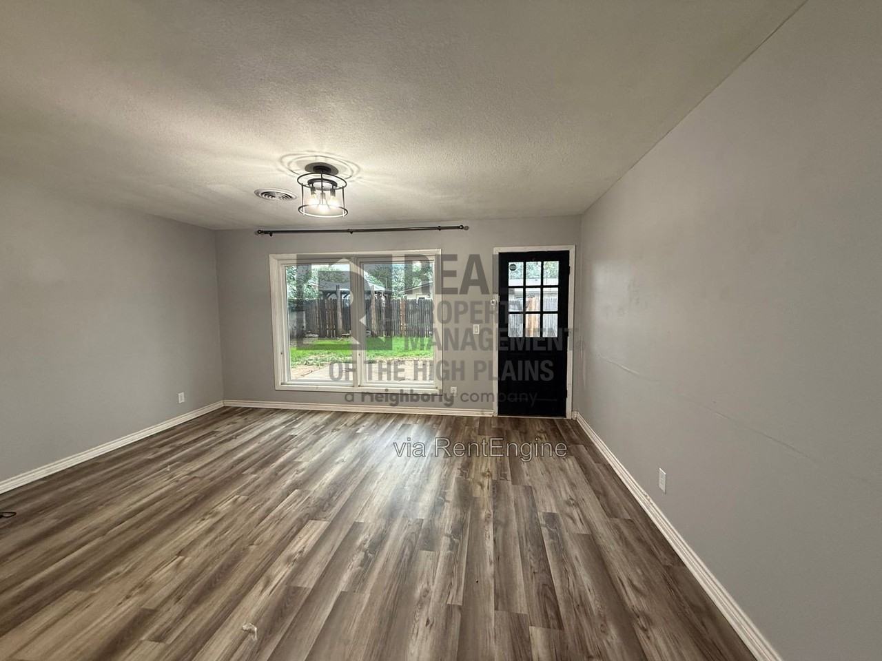 4206 Sw 38th Ave - Photo 3 of 11