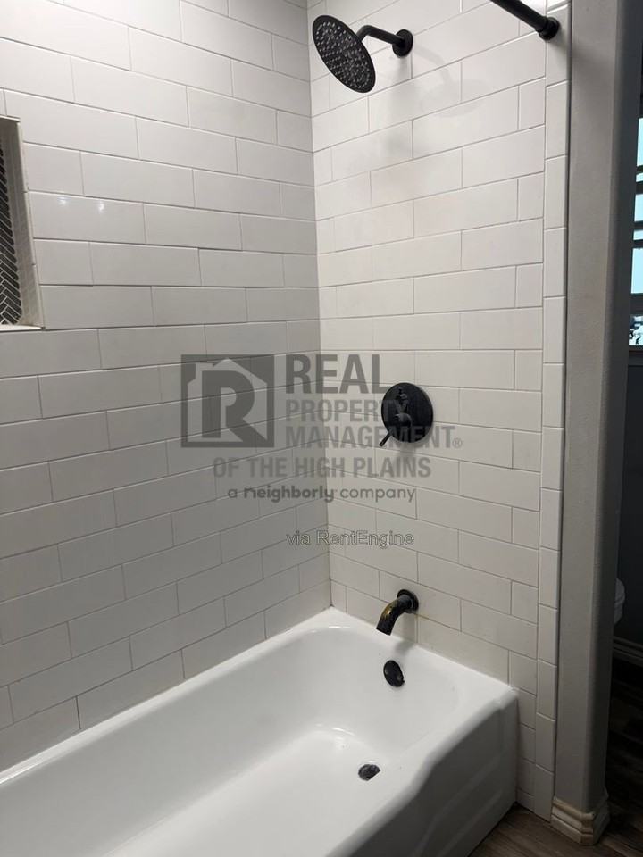4206 Sw 38th Ave - Photo 6 of 11