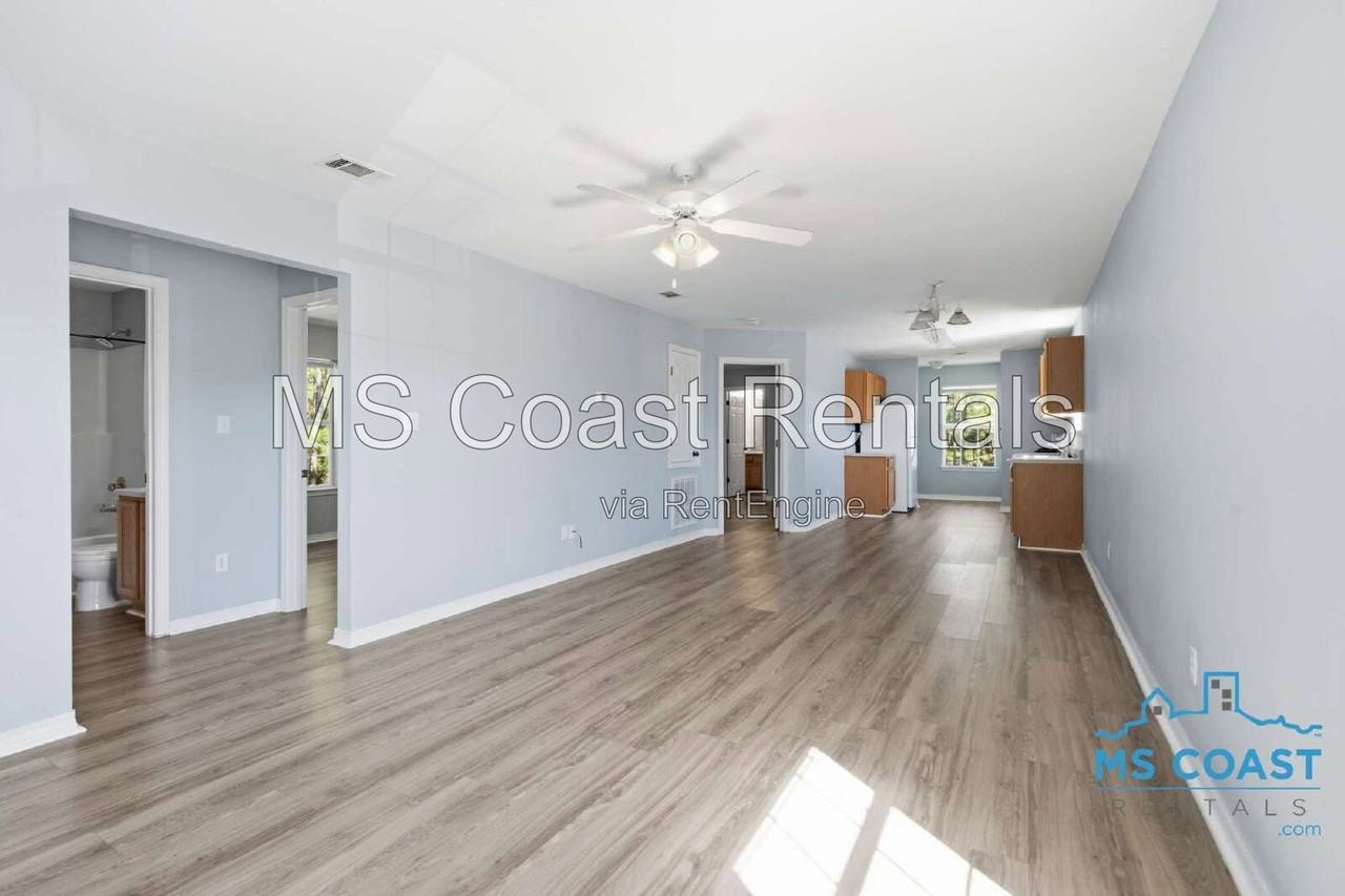 15135 Deer Creek Dr #A - Photo 7 of 20