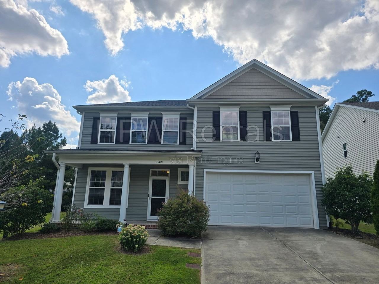 2508 Magnolia Tree Ln