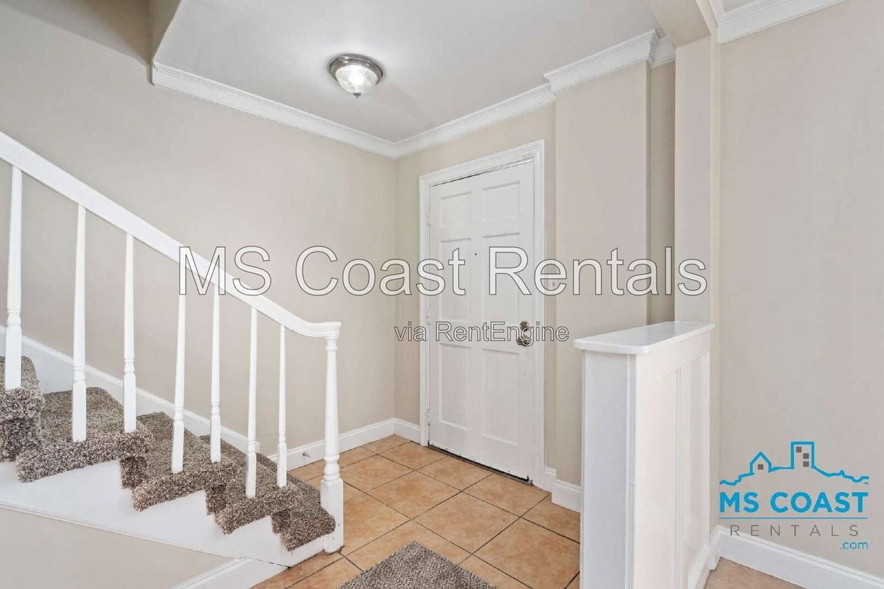 387 Debuys Rd - Photo 3 of 27