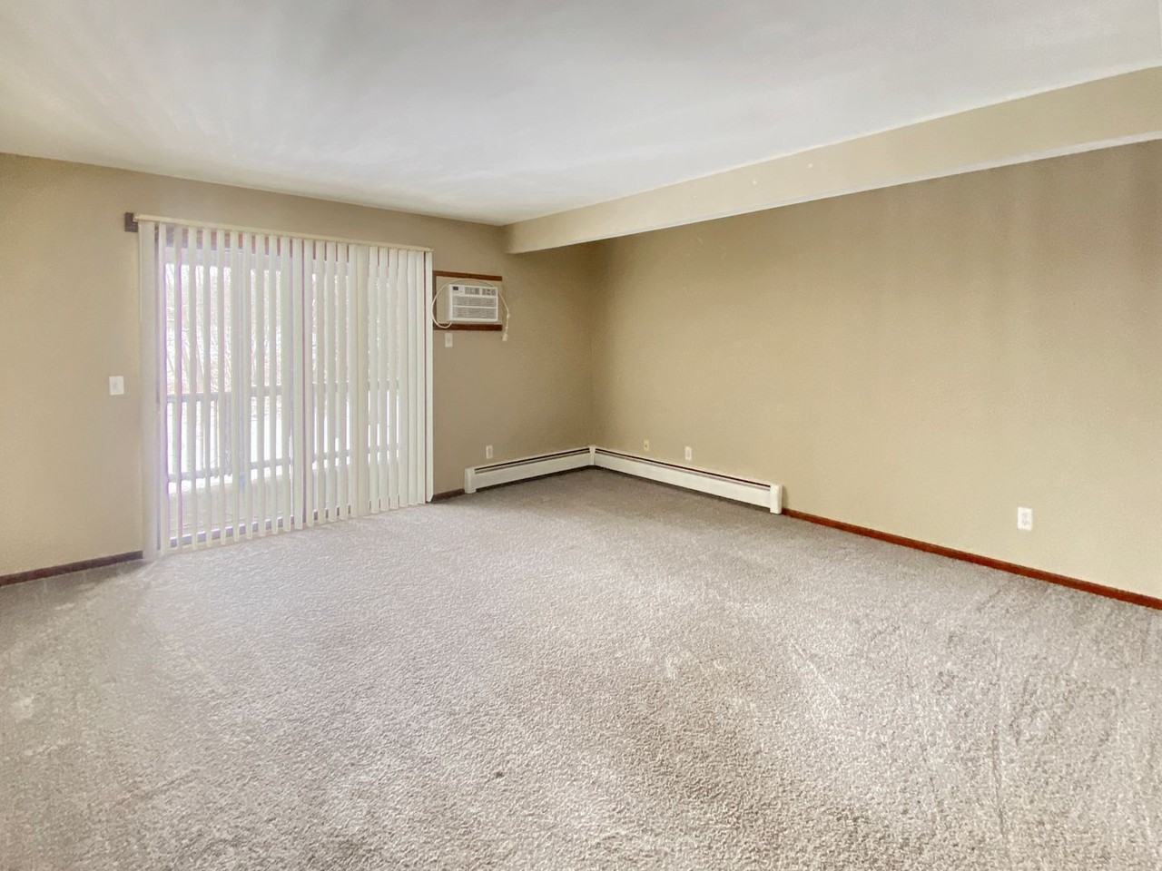 136 N Lake St #2 - Photo 2 of 8