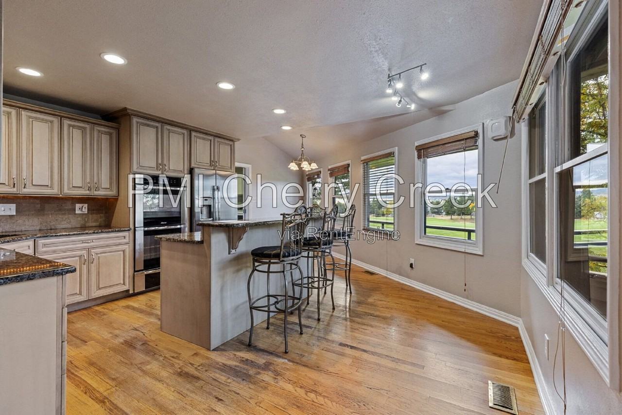 157 Cheney Pl - Photo 3 of 50