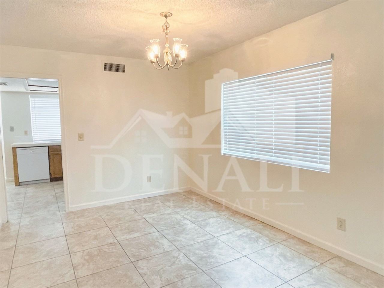 819 W Plata Ave - Photo 7 of 28