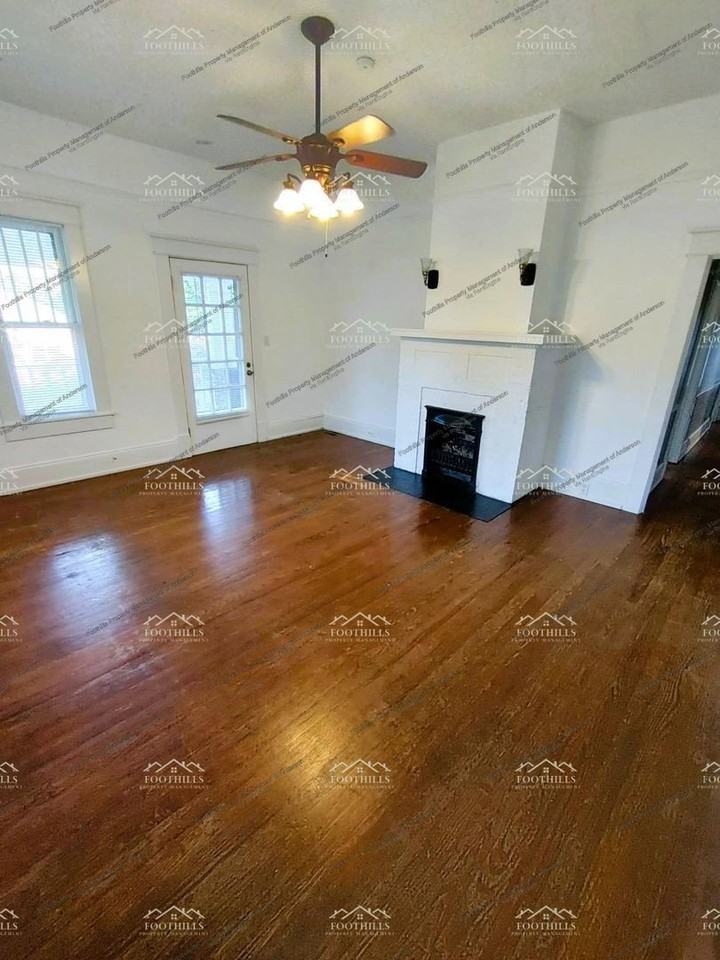 501 Blair St - Photo 4 of 27
