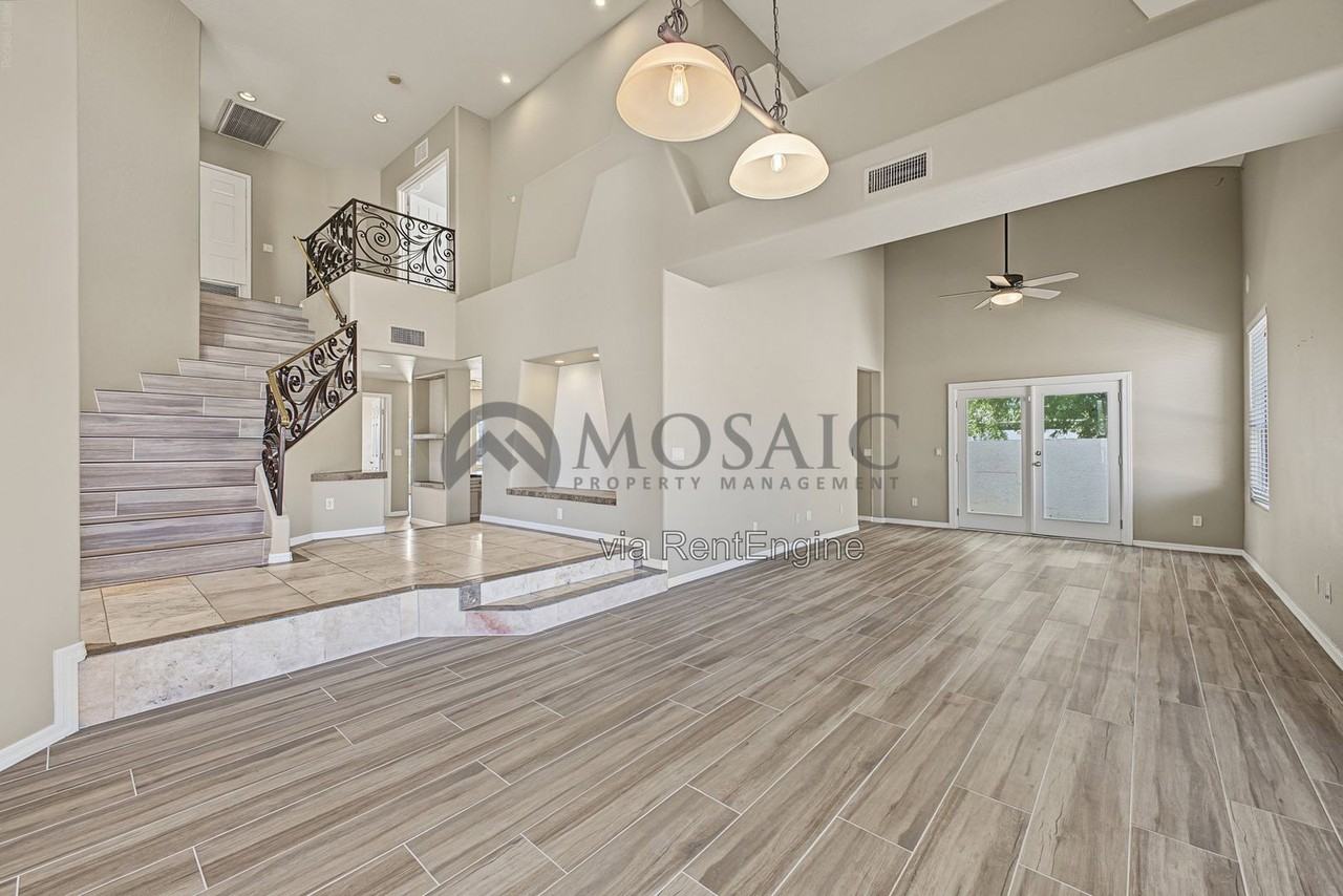 1549 E Las Palmaritas Dr - Photo 7 of 50