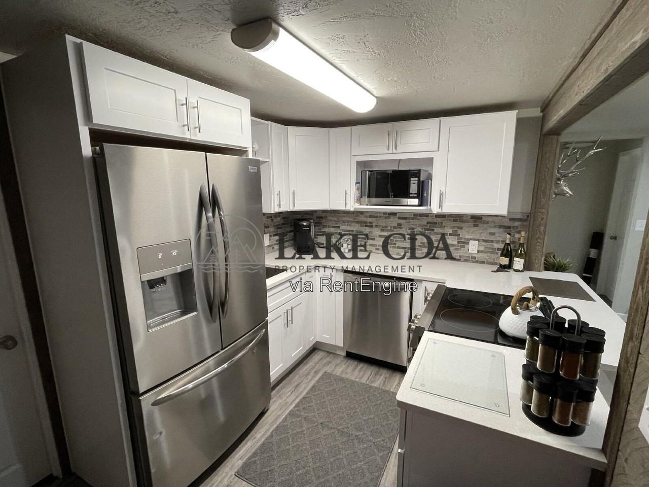 1033 N 1st St - Photo 6 of 23