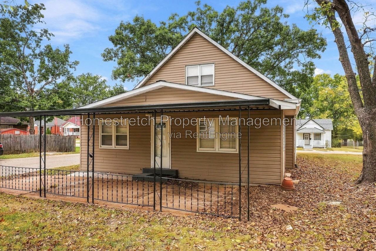 6744 Aliceton Ave - Photo 6 of 43