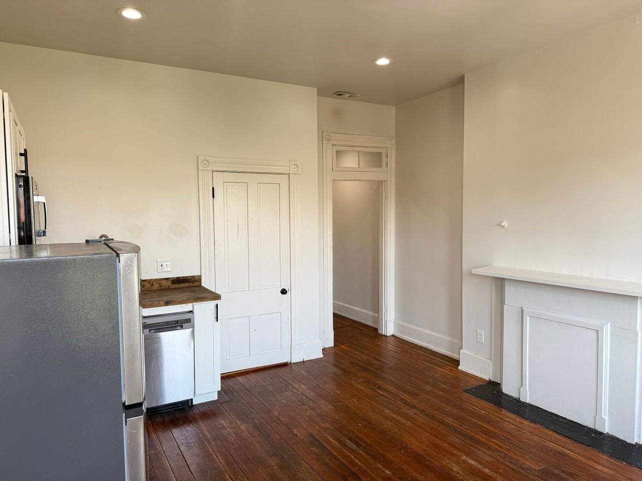 920 Washington Ave #3 - Photo 5 of 11