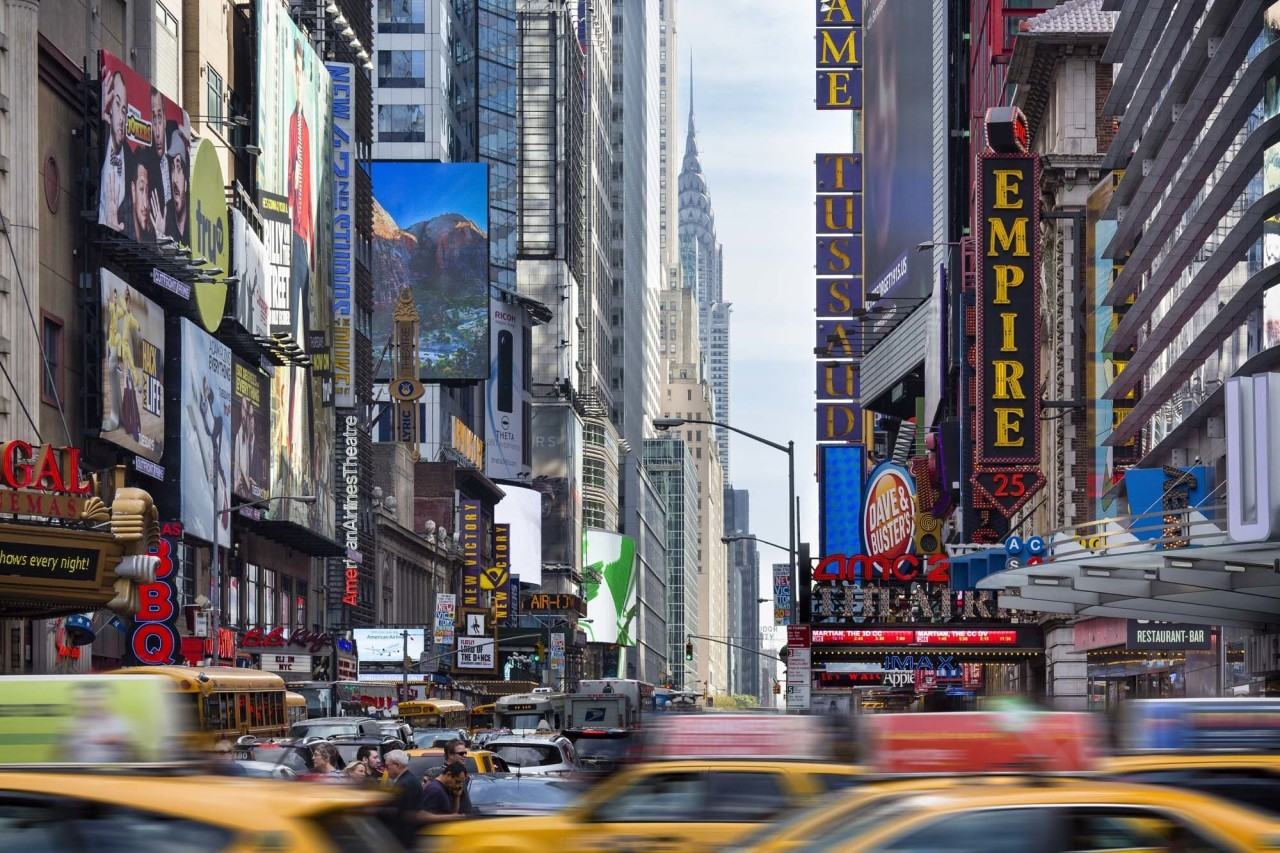 582-592 9th Ave 4 - Photo 2 of 5