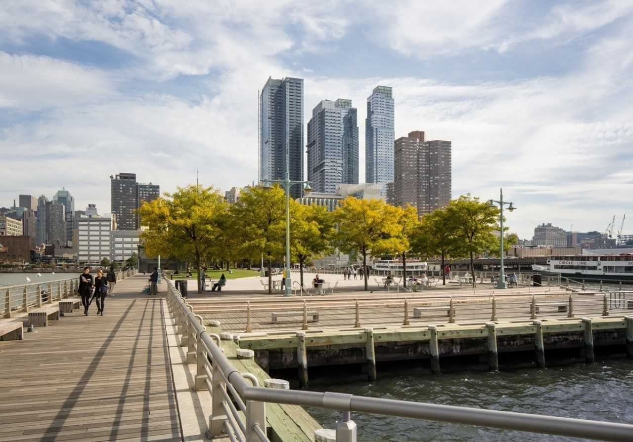 582-592 9th Ave 4 - Photo 3 of 5