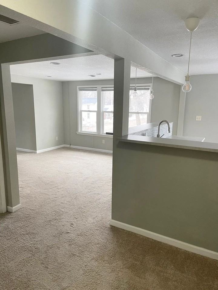 337 Prospect Ave - Photo 5 of 19