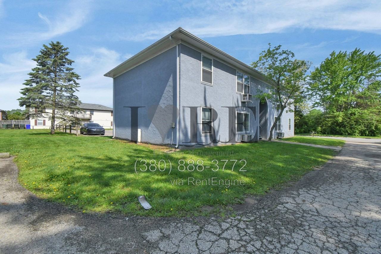 2583 Red Rock Blvd #D - Photo 2 of 28