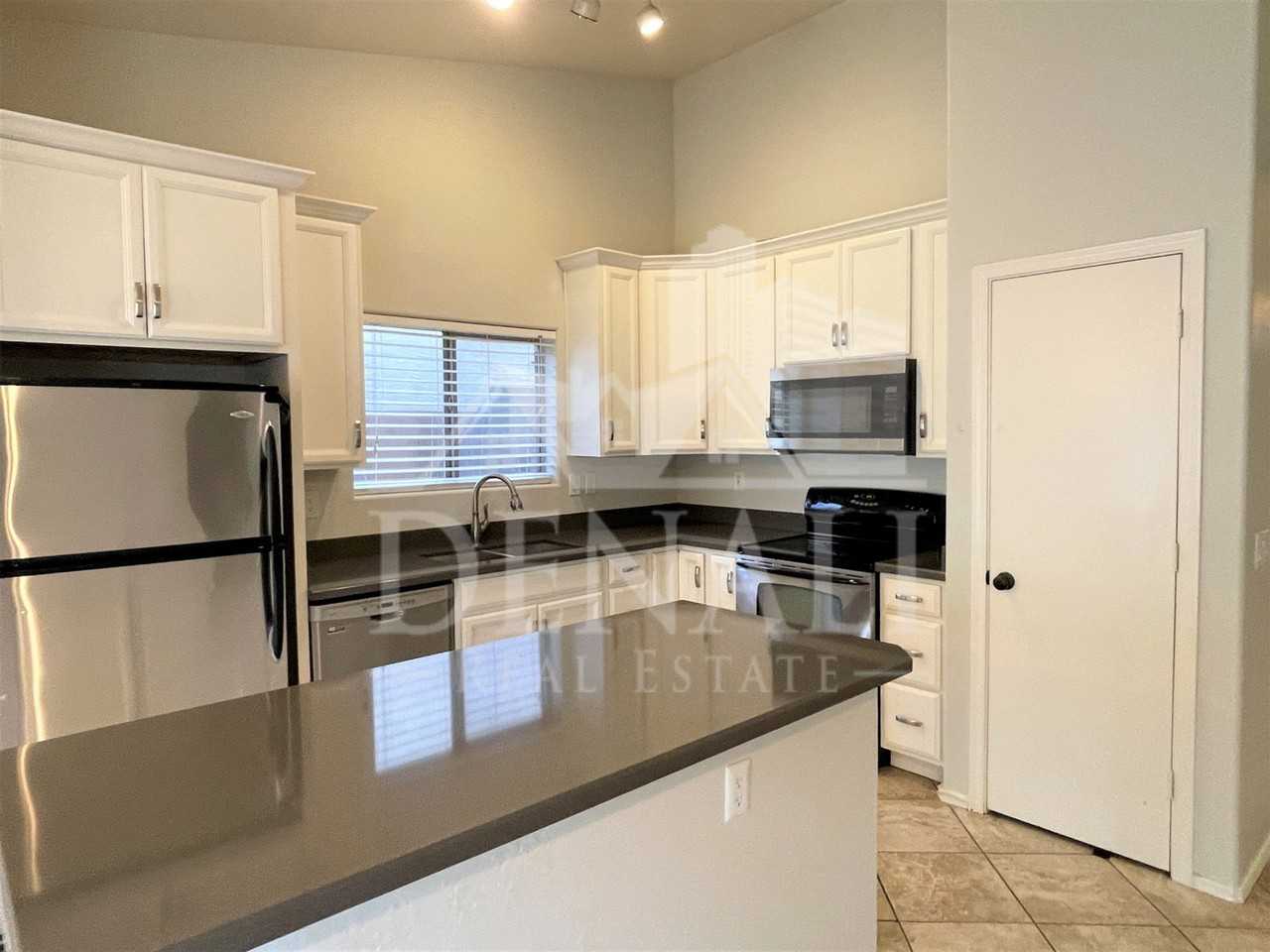 10653 E Florian Ave - Photo 7 of 28