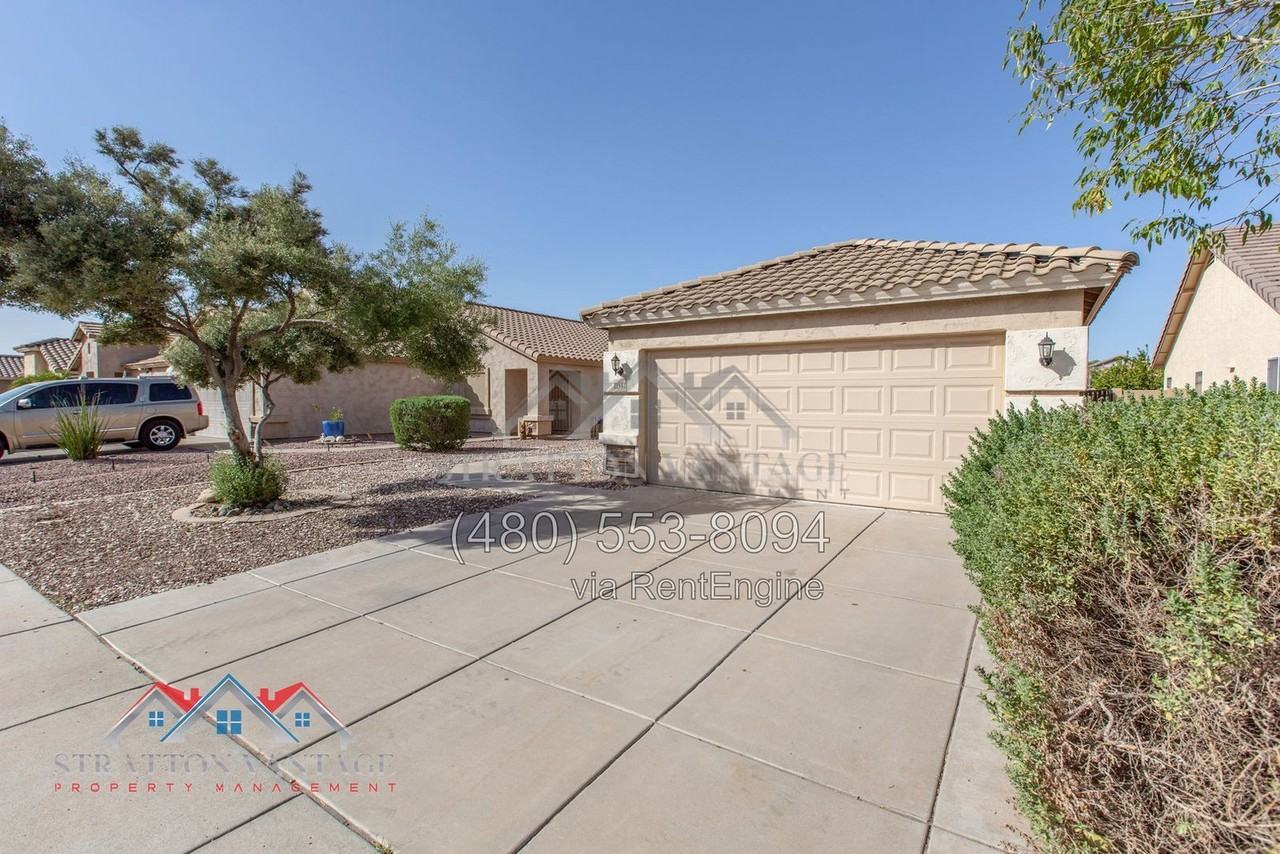 11542 W Oglesby Ave - Photo 2 of 33