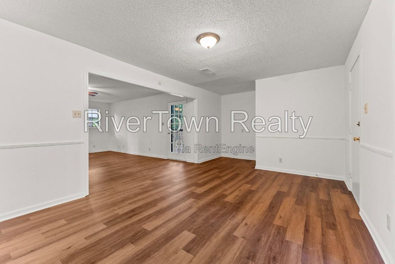 1310 Winfield Ave - Photo 4 of 26