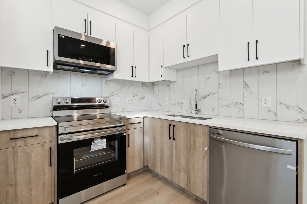 2831 36 St Sw - Photo 2 of 11