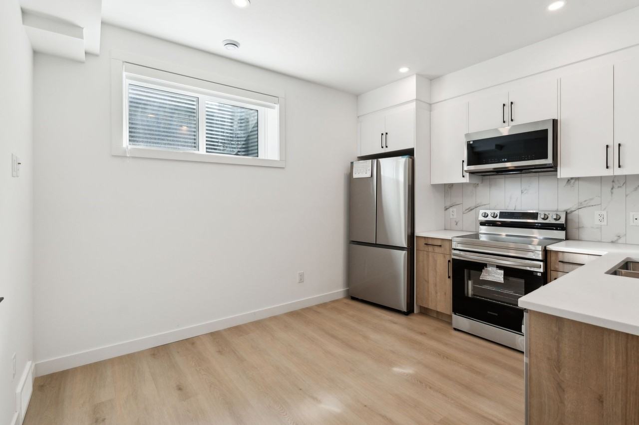 2831 36 St Sw - Photo 5 of 11