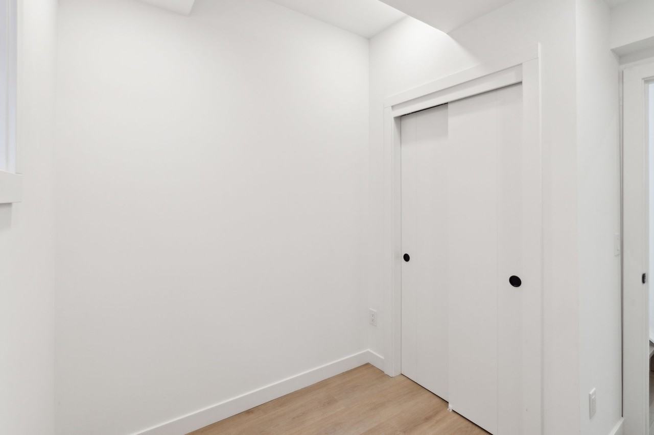 2831 36 St Sw - Photo 7 of 11