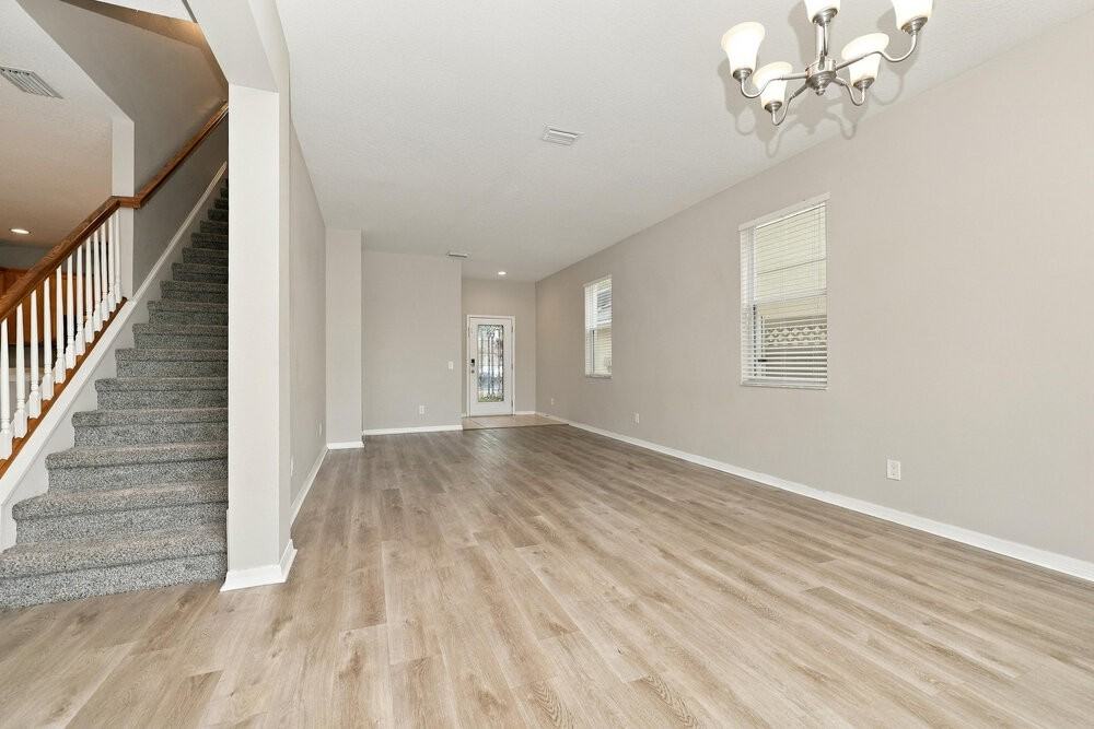15516 Long Cypress Dr - Photo 5 of 17