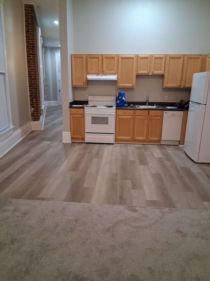 BOS755 - Photo 3 of 22