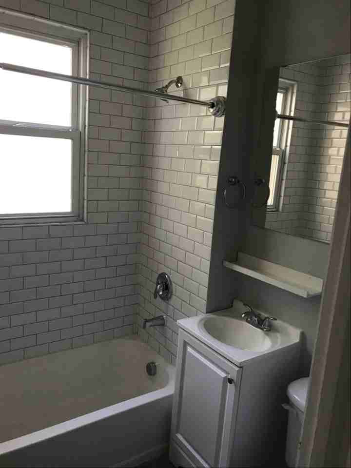 158 Vermont Ave #1 - Photo 6 of 7
