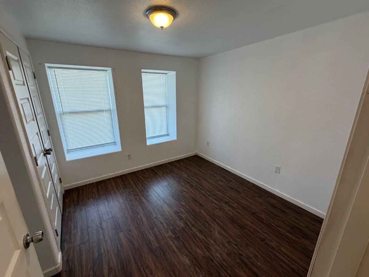 766 Holly St Unit 4 - Photo 6 of 10