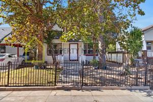 featured image of 3832 35th St