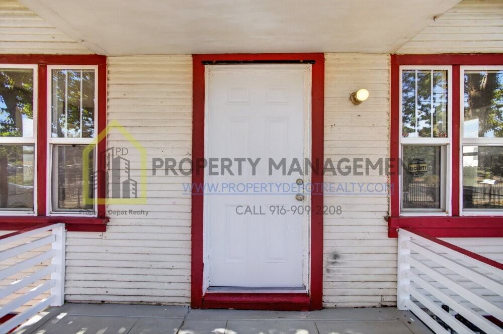 3832 35th St - Photo 6 of 50