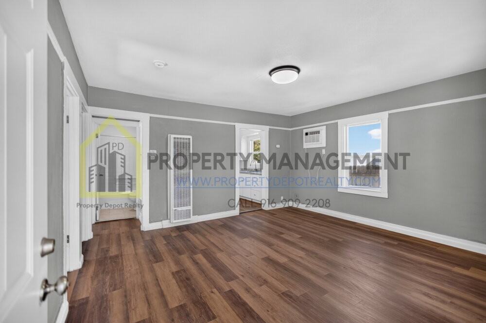 3832 35th St - Photo 7 of 50