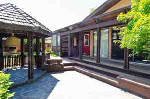featured image of 740 Coach Bluff Cres Sw