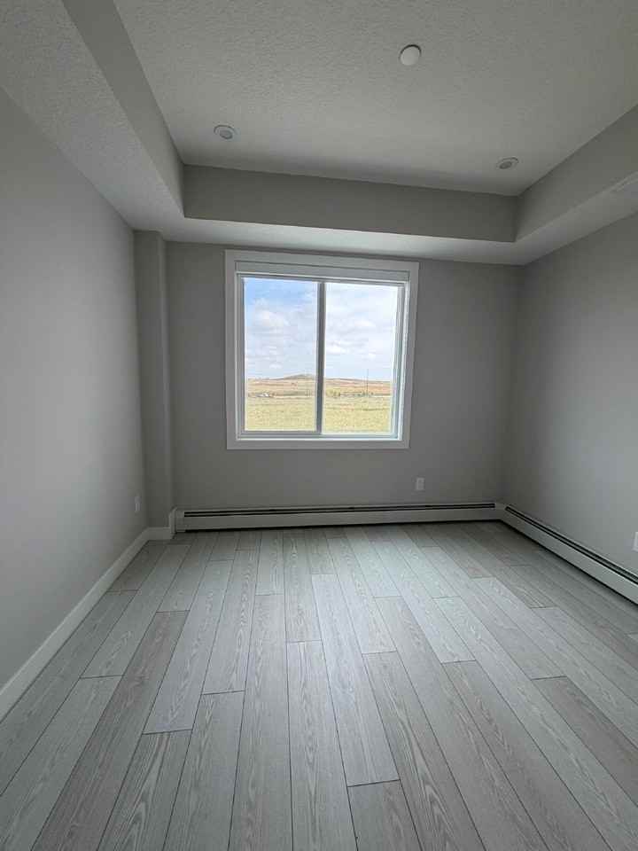 3312, 150 Carrington Gate Northwest - Photo 7 of 18