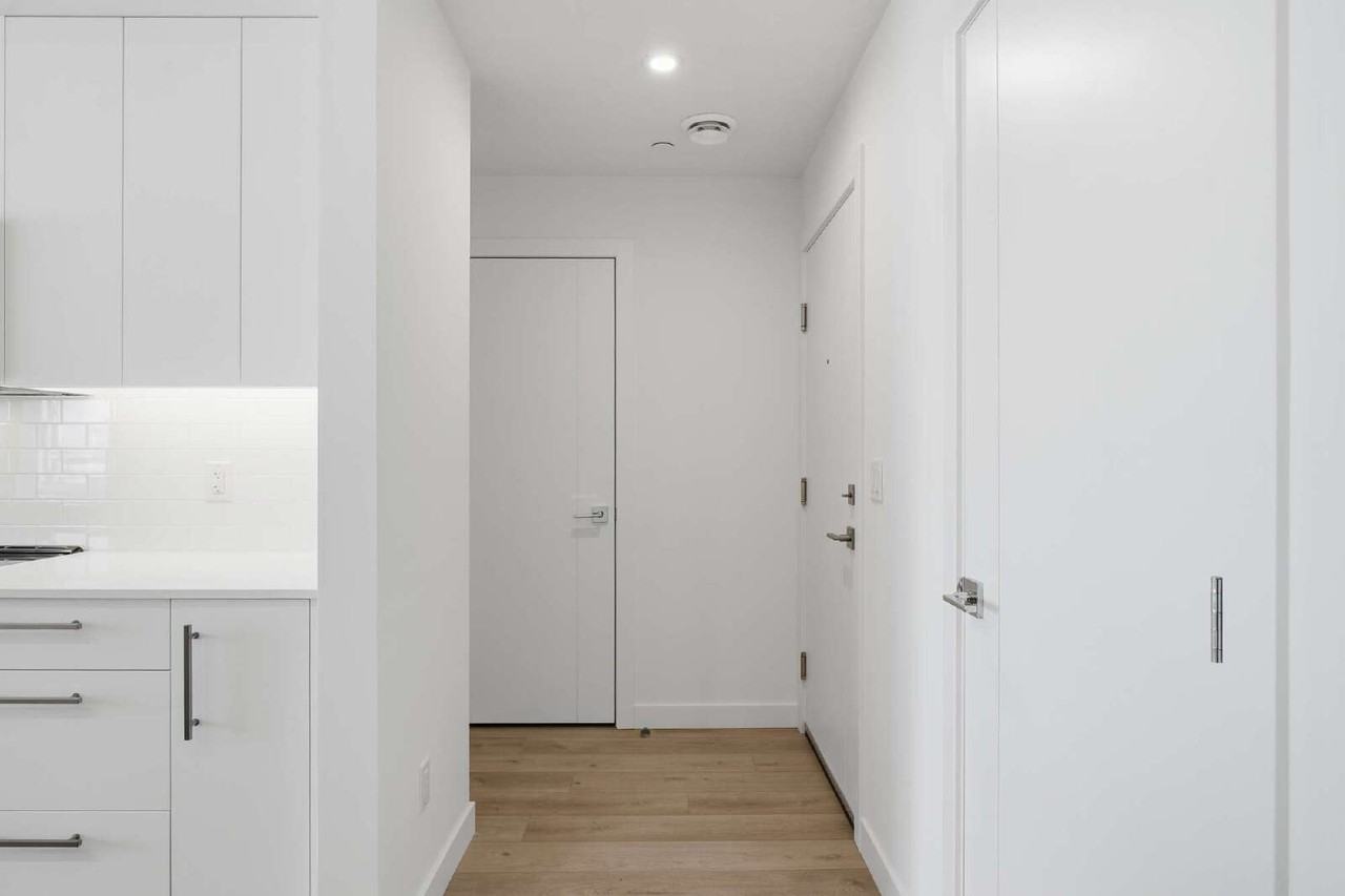 3605, 150 Carrington Gate NW - Photo 4 of 43