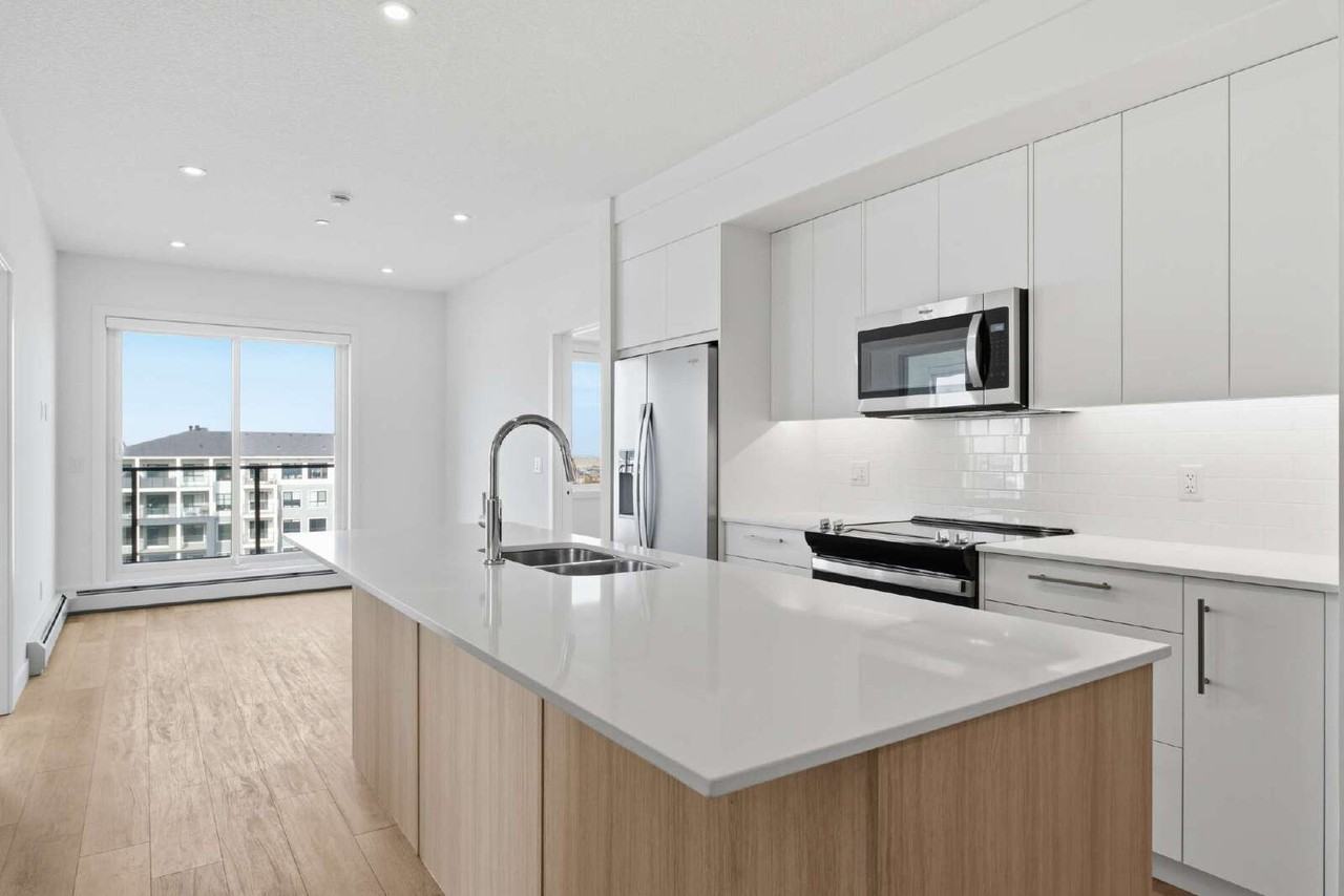 3605, 150 Carrington Gate NW - Photo 6 of 43