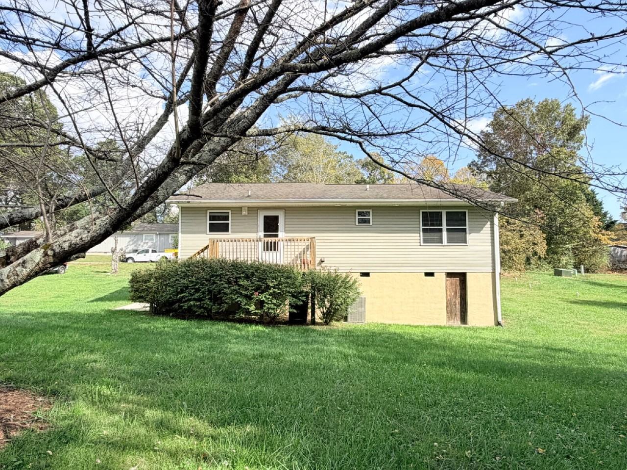 6 Kendrick Ct - Photo 4 of 22