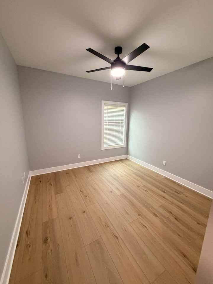 2260 W Cook Rd #1 - Photo 6 of 17