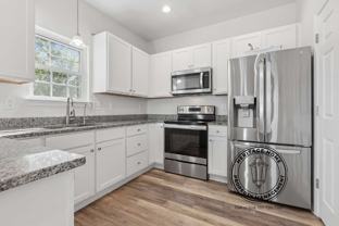 1118 44th St - Photo 1 of 1