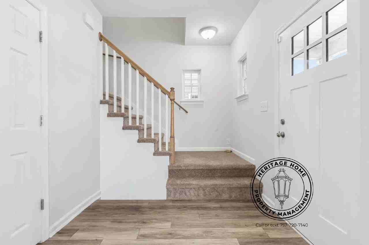 1118 44th St - Photo 6 of 24