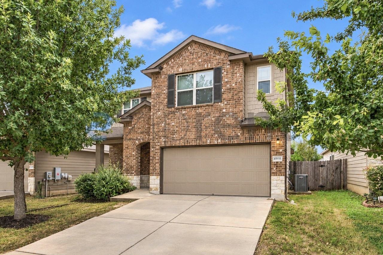 6908 Vail Ridge St - Photo 2 of 42