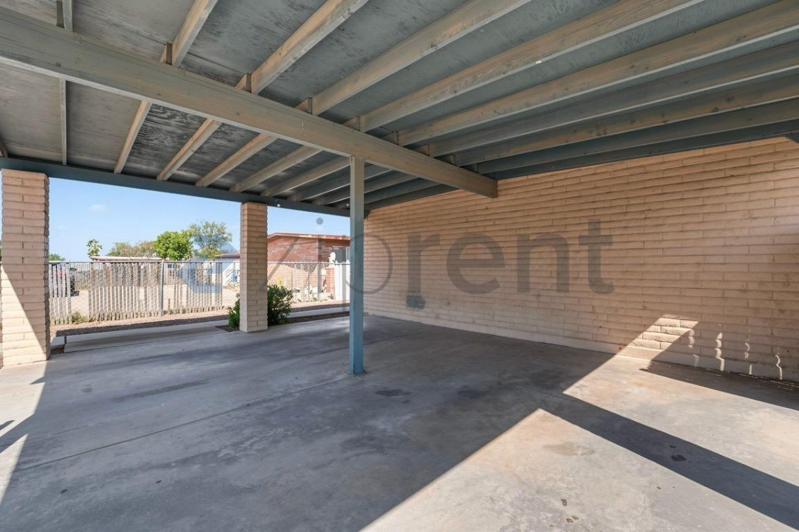 1408 N Hualpai Rd #1408 - Photo 7 of 27